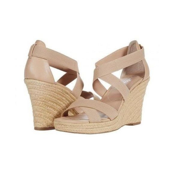 Charles David Shoes - New CHARLES by Charles David Women's Lotto Wedge Sandals Nude 9 NIB